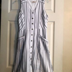 Loft sleeveless summer dress